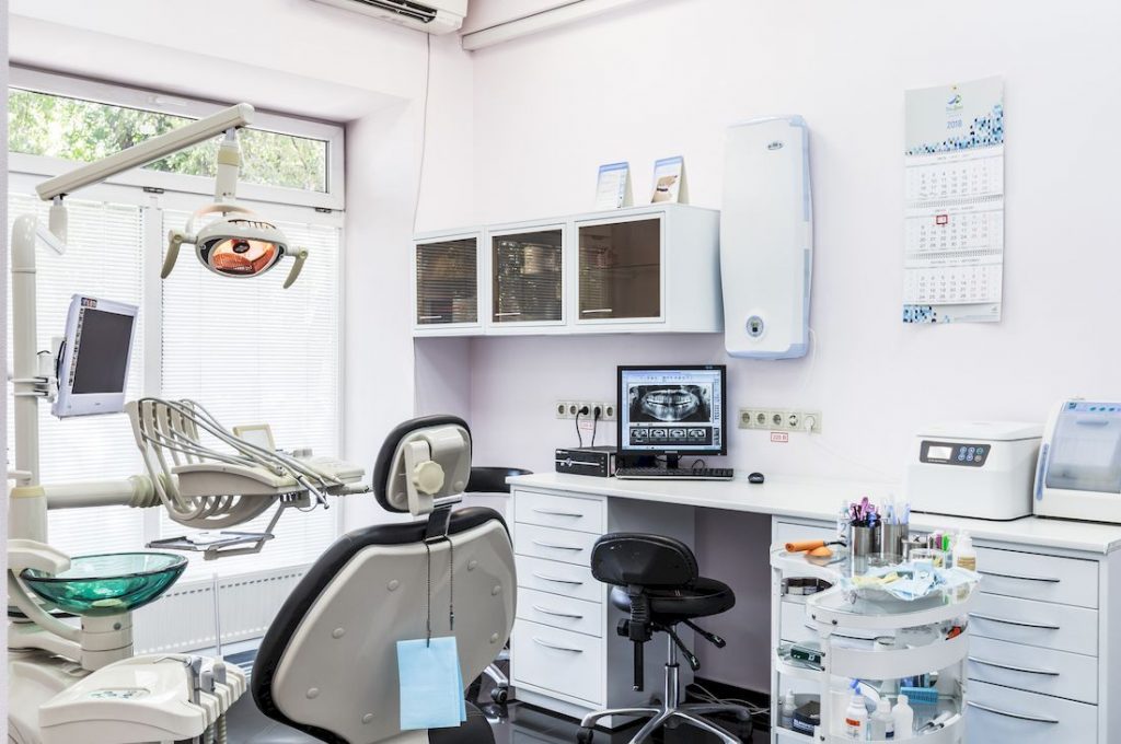 Качественные услуги в Люберецкой стоматологической клинике ВУГИ
