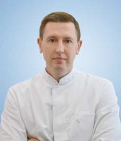 Алексей Алексеевич Колчев. Врач стоматолог - ортодонт. Стаж работы с 1998 года.